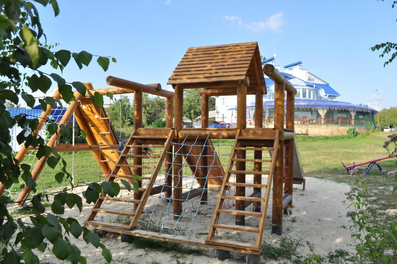 Hotel Vivat Provincia Тахтаулово Экстерьер фото